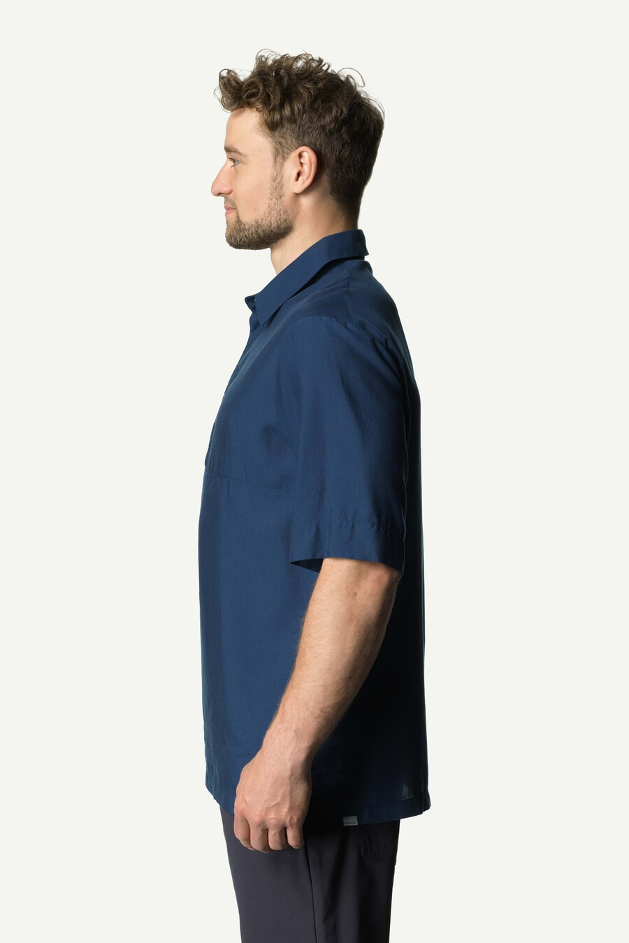 polo con árbol de m